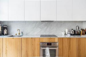 Hogyan hozzunk létre a tökéletes konyha minimalista skandináv stílusban.