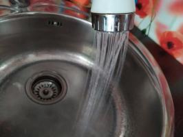 Titkok megtakarítás víz: hogyan kell fizetni a víz 5-ször alacsonyabb a WC használata, eszközök