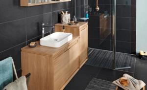 6, olcsó megoldások, amely képes átalakítani és frissítse a belsejét a kis fürdőszoba
